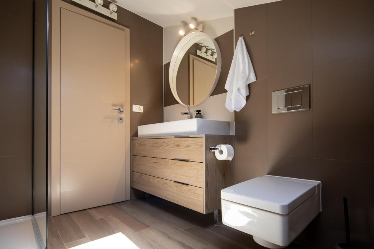 Lumaja Luxury Apartman Біоград-на-Мору Екстер'єр фото